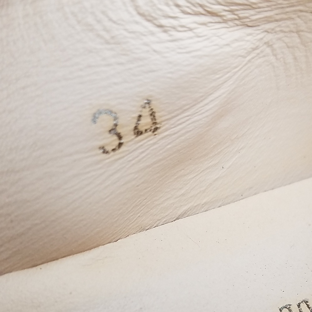 Tod's 34 driving moc suede espresso EUC - Picture 7 of 7